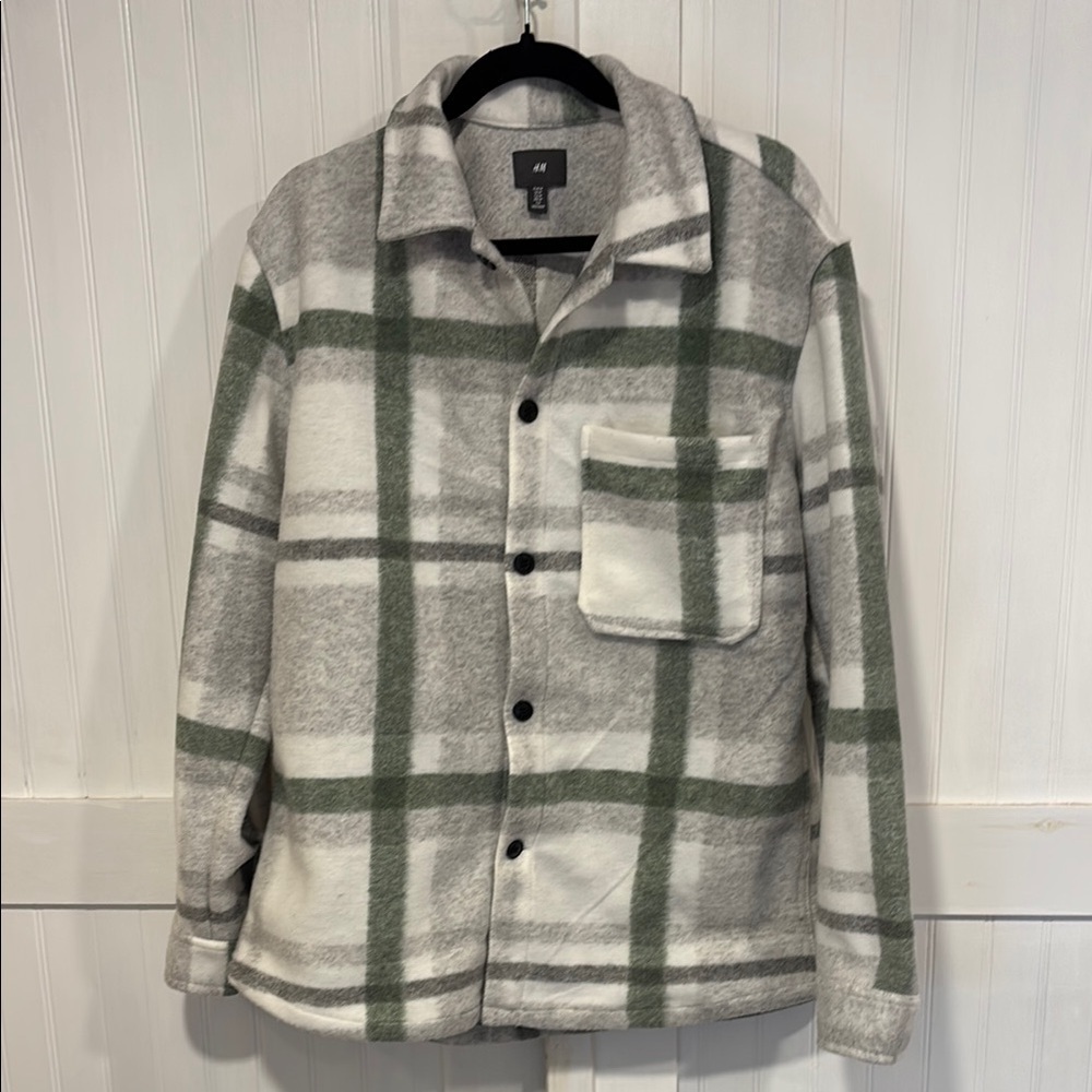 H&M collared,Gray, white & Green plaid, button down, relaxed over-shirt  size M